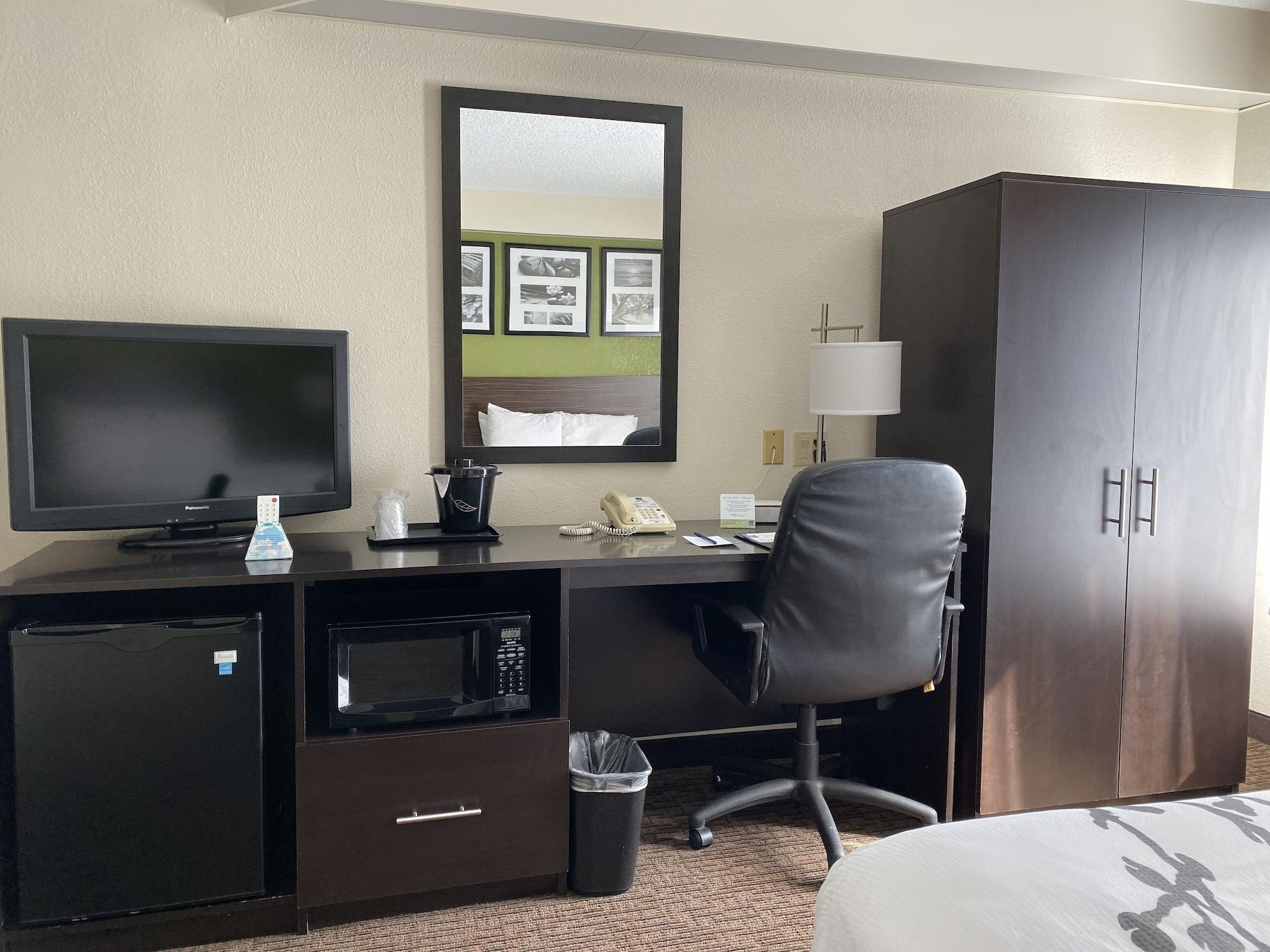 Sleep Inn Louisville Airport & Expo Екстер'єр фото